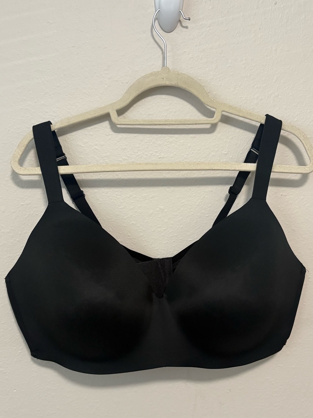 Cacique Black Seamless Bra Size 44D